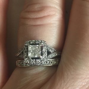 10k white gold diamond wedding set